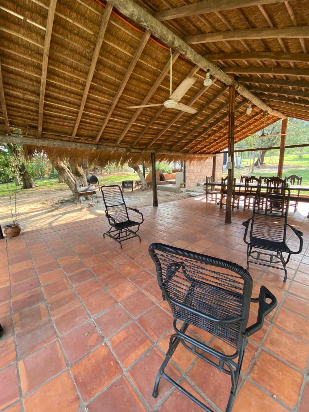 Posada San Miguel Paraguari Exteriér fotografie